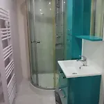 דירה Maison